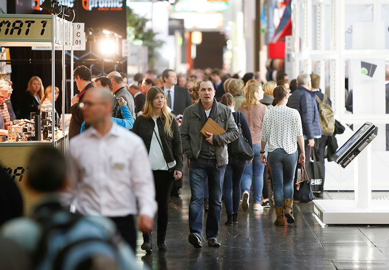 Premiär för guidade tech-turer på Euroshop