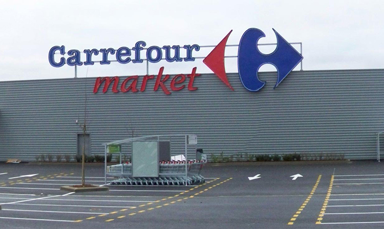 Carrefour låter grannen leverera