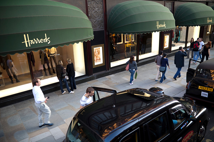 Harrods samarbete säkrar e-upplevelsen