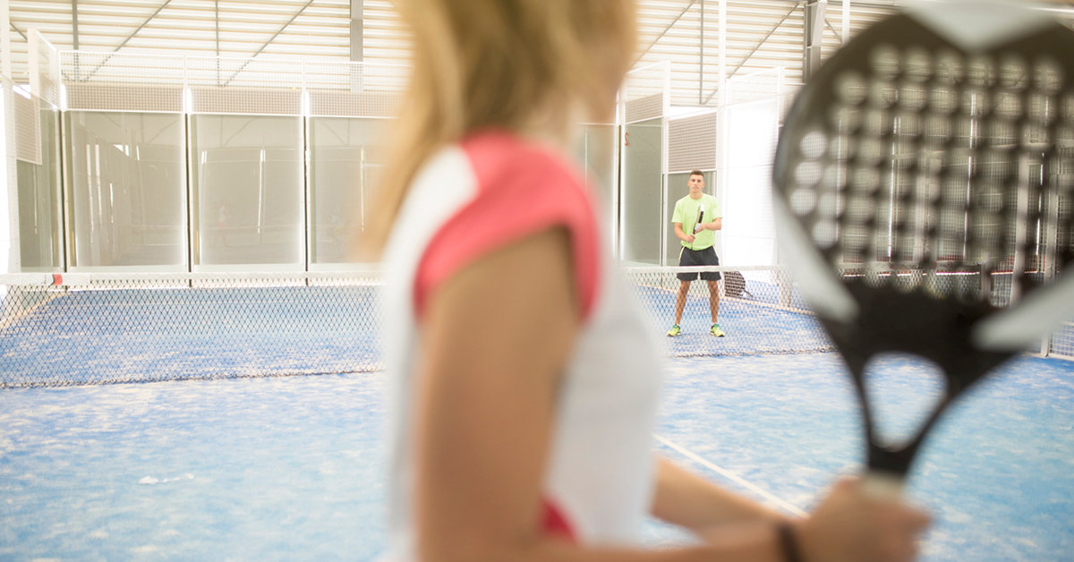 Padel och klättring på köpcentrumets tak